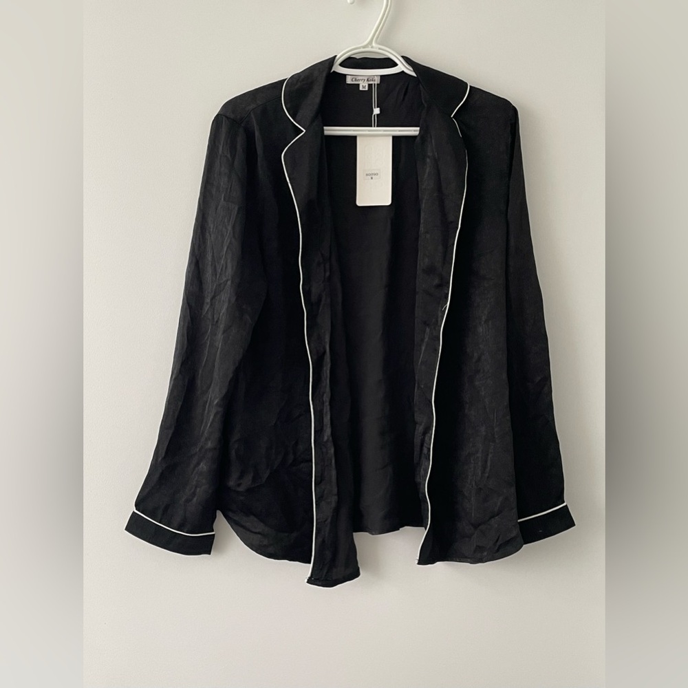 NWT - Black Button Down Blouse with White Piping - size M